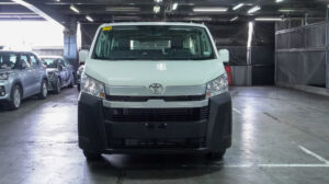2025 Toyota Hi Ace Commuter Deluxe Manual